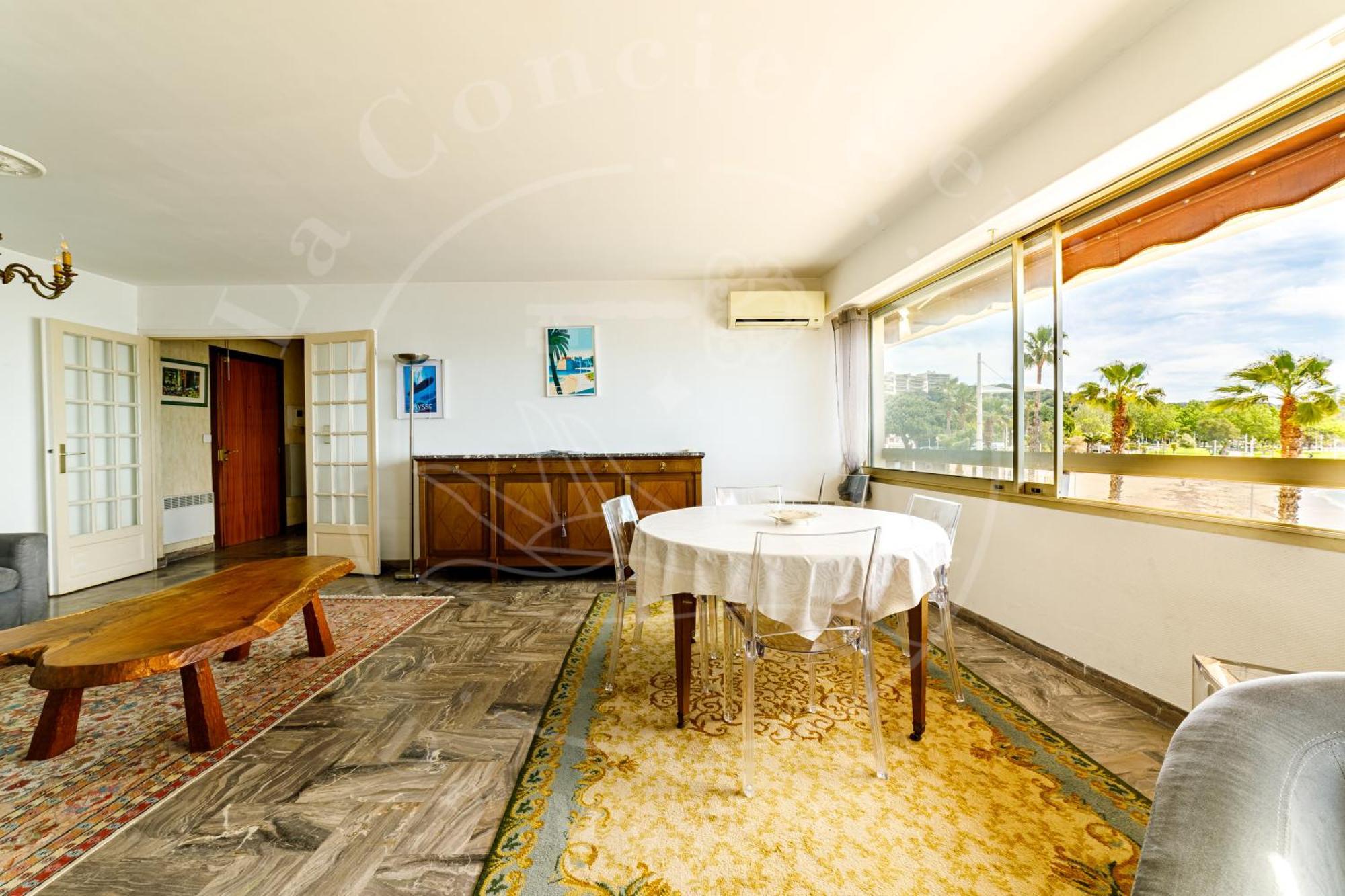 Appartement Vue Panoramique Mer-parking Prive-clim-wifi Toulon